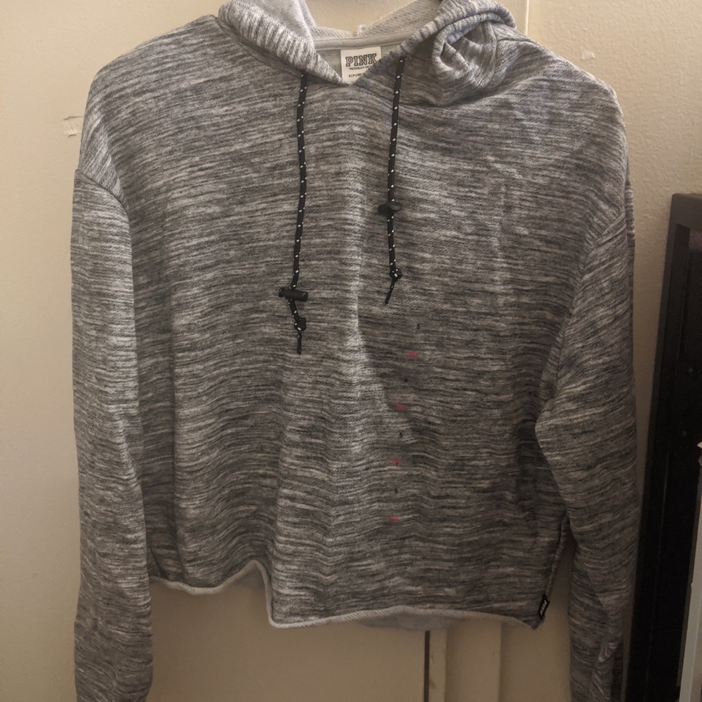 Victoria’s Secret Pink cropped hoodie
